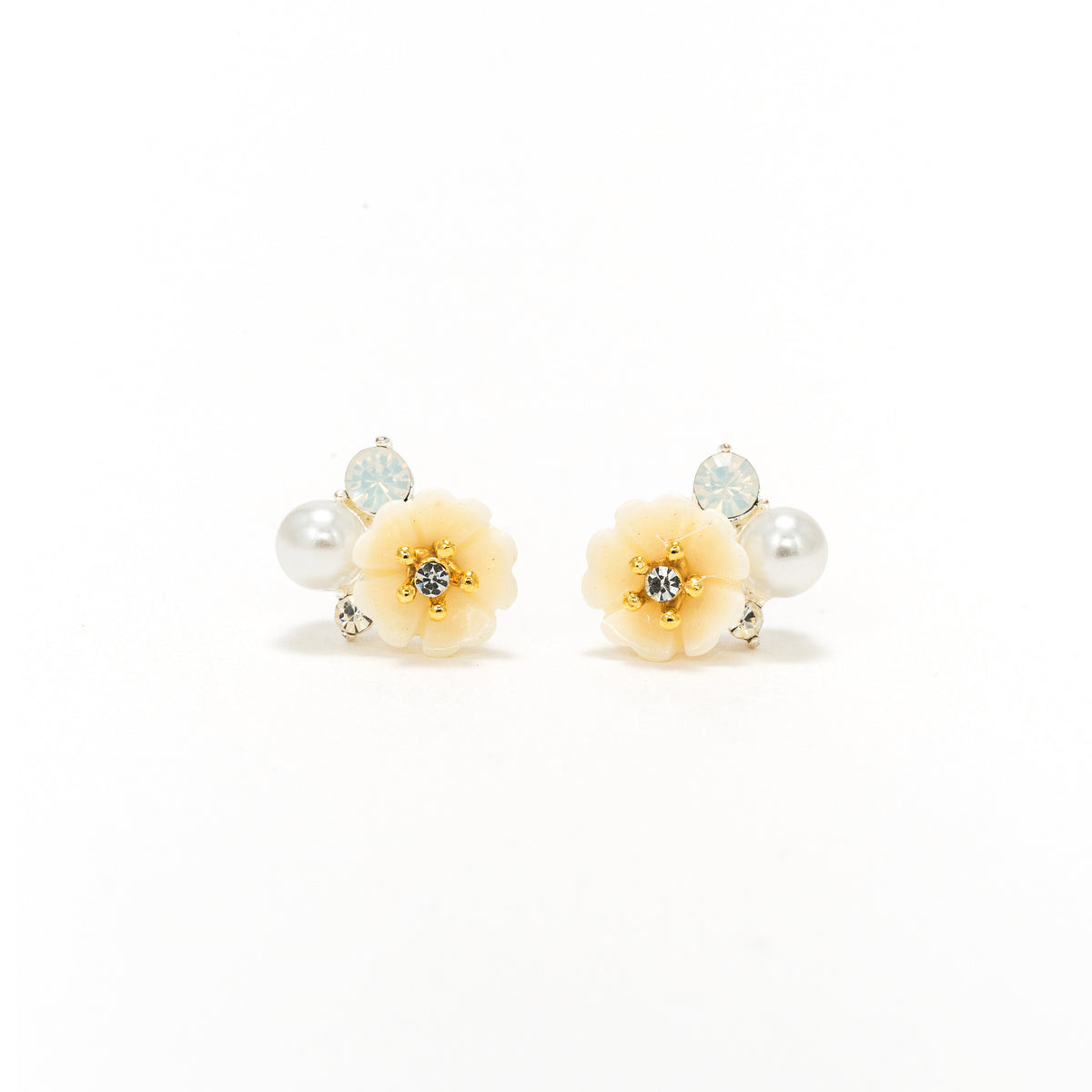 Lover's Tempo| Earrings Sweet Pea Stud Ivory