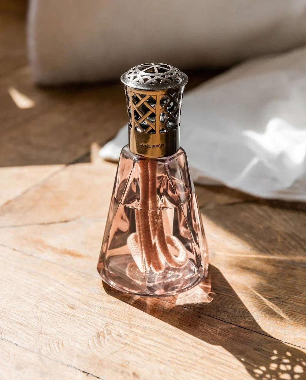 Maison Berger | Pyramid Rose Antique Lamp