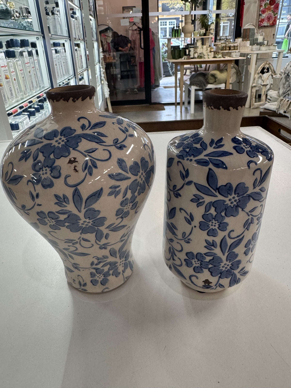 Vase 8" Blue & White