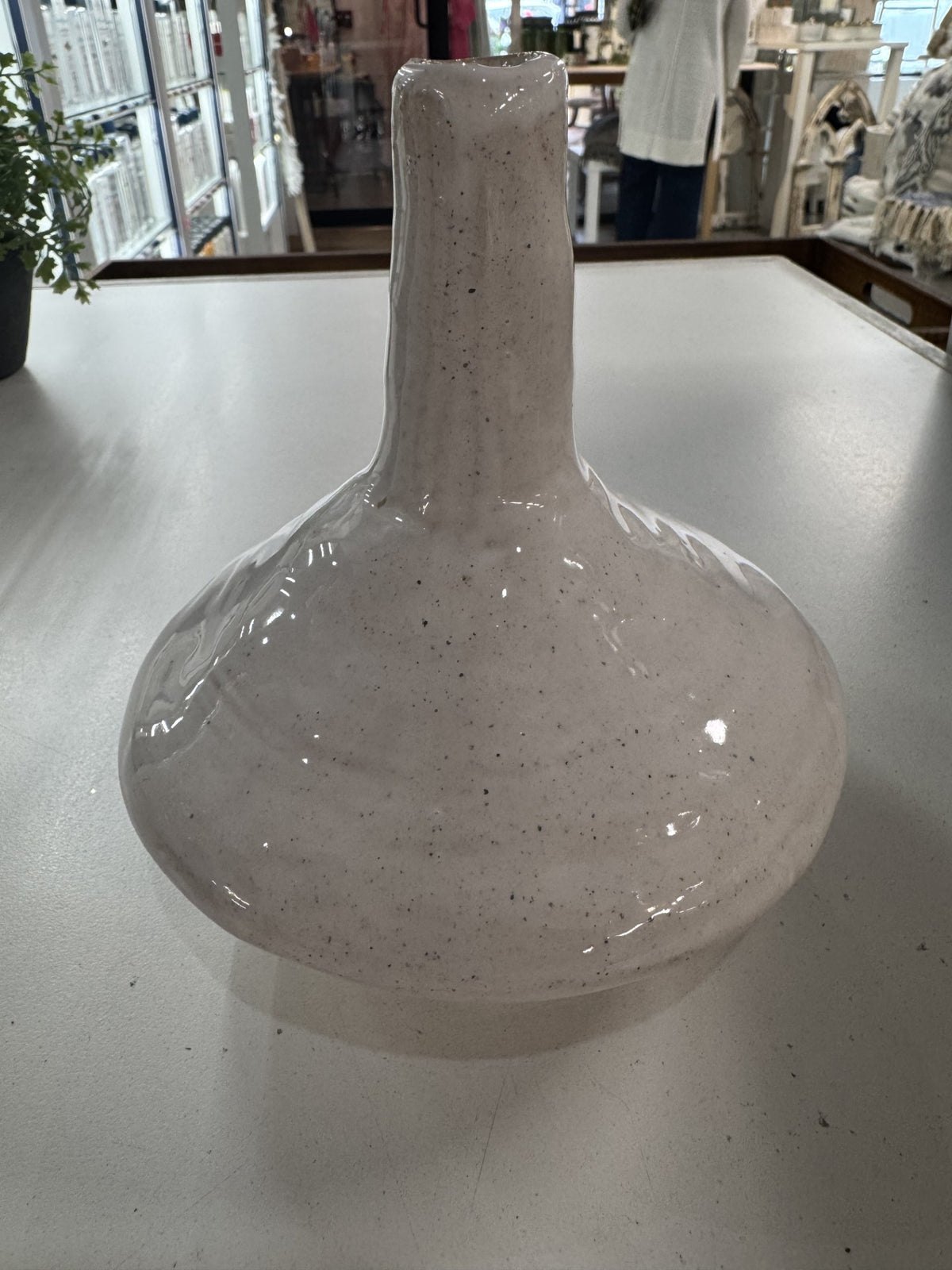 Organic Pointed Top Vase