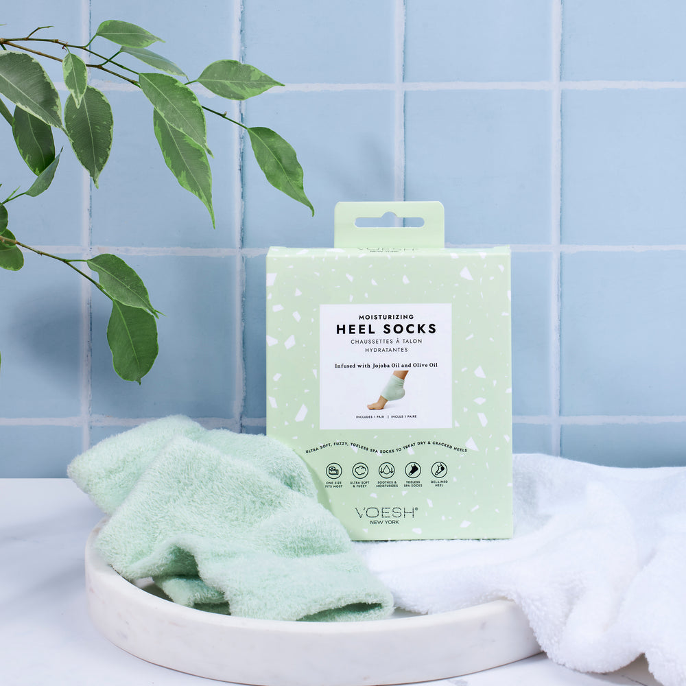 Voesh | Moisturizing Heel Socks - Green