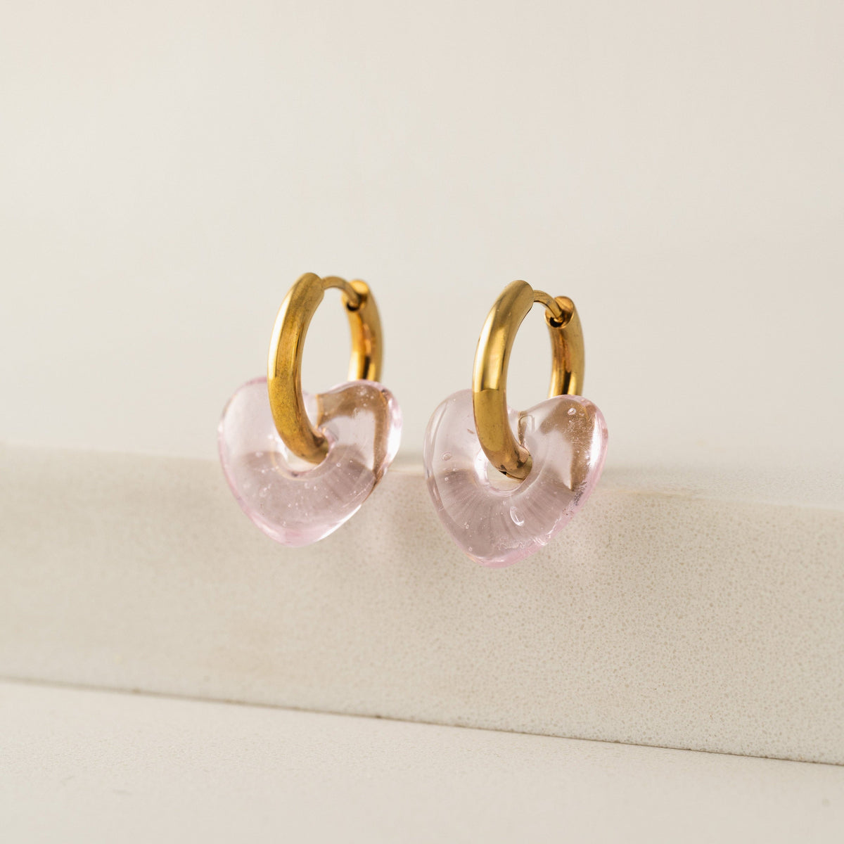 Lover's Tempo | Corazon Heart Hoop Clear Earrings