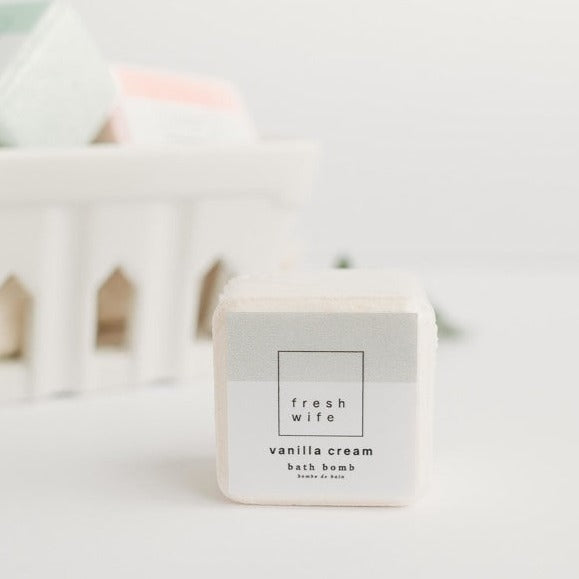 Bath Bomb Vanilla Cream - Fresh Wife Soap Company