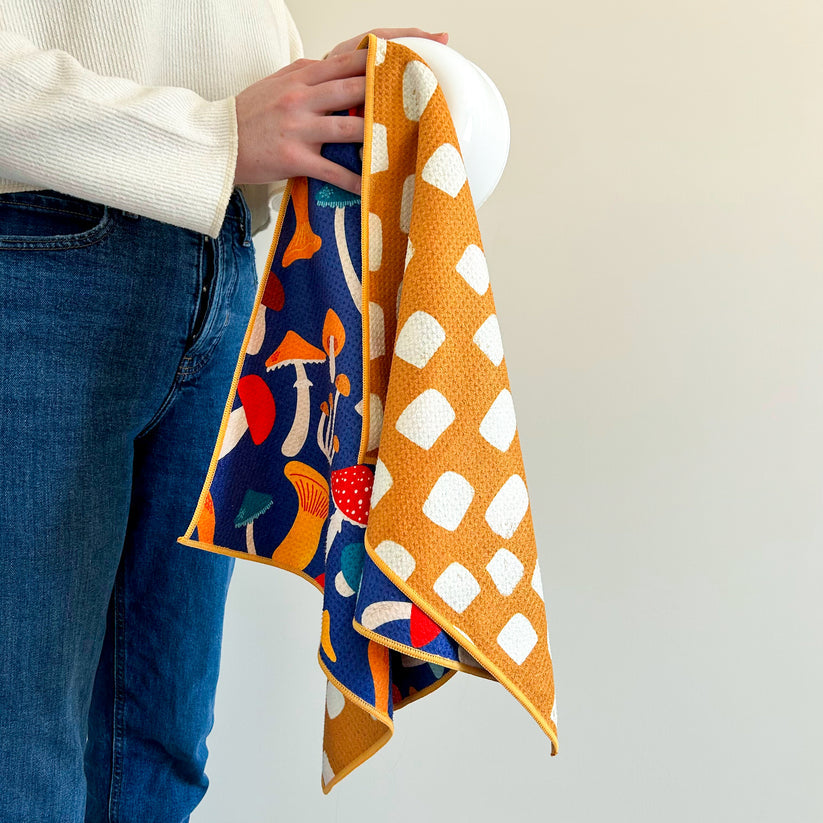 Buzzee | Mushroom Double-Sided Tea Towel