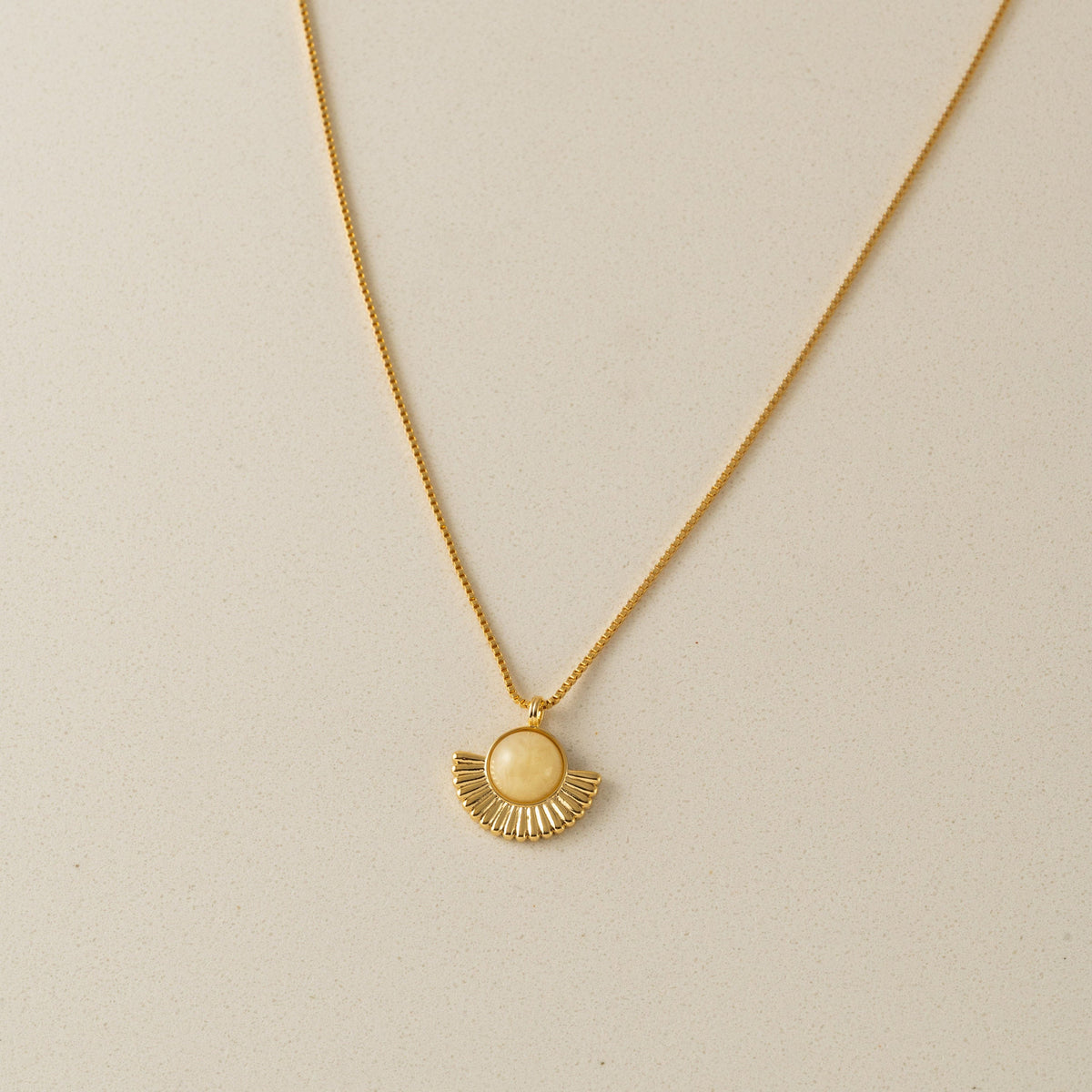Lover's Tempo | Moonpetal Pendant Yellow Gold Necklace