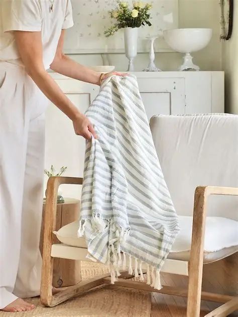 Castaway Cotton Throw - Blue