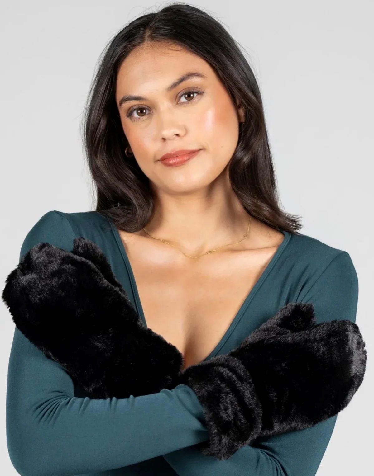 Gloves Faux Fur Black