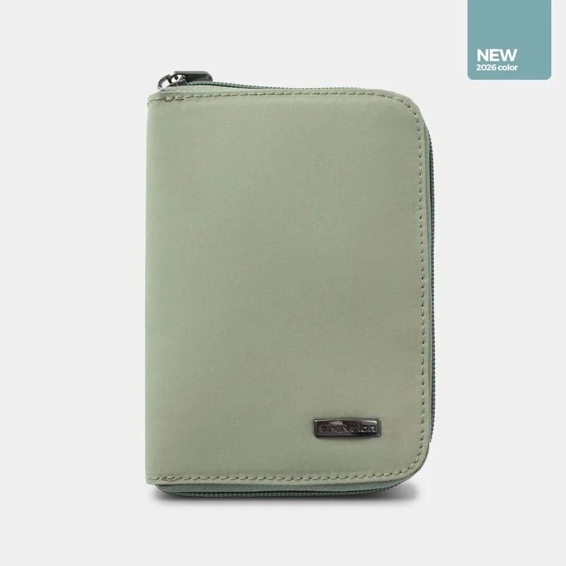 Travelon | RFID Blocking Passport Zip Wallet - Moss