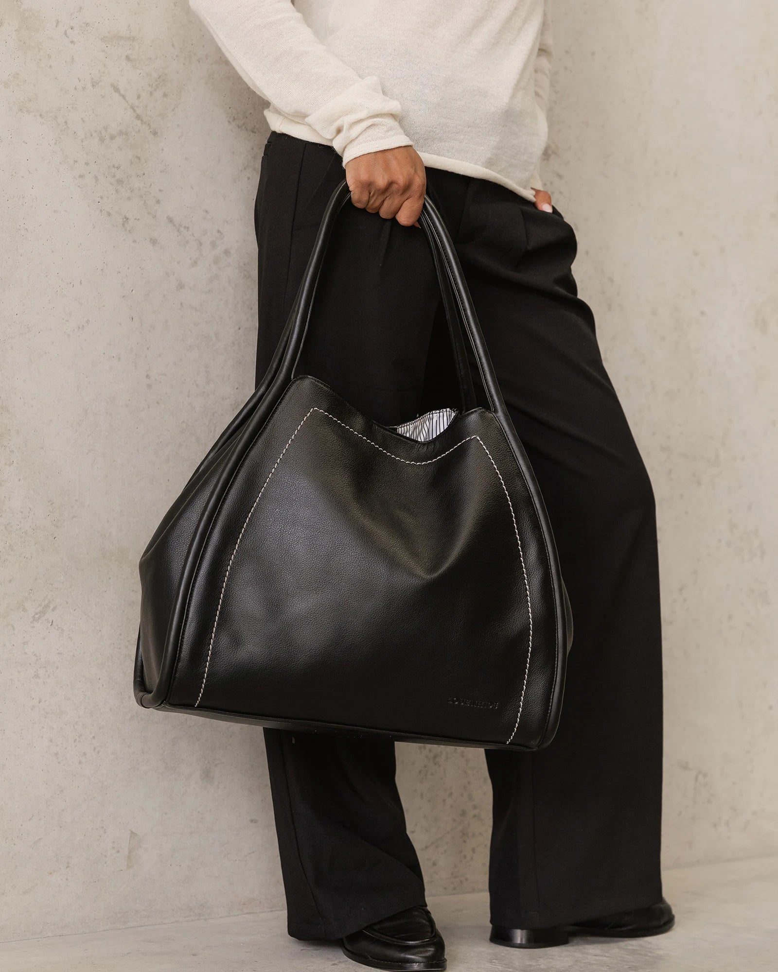 Sutton Handbag - Black
